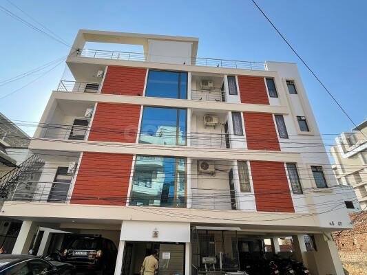 496754574M-1741164653700